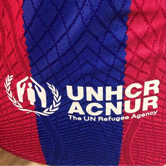 Nike FC Barcelona 2023/24 Match Home
Men's Nike Dri-FIT ADV Soccer Jersey Size M - Picture 13 of 16